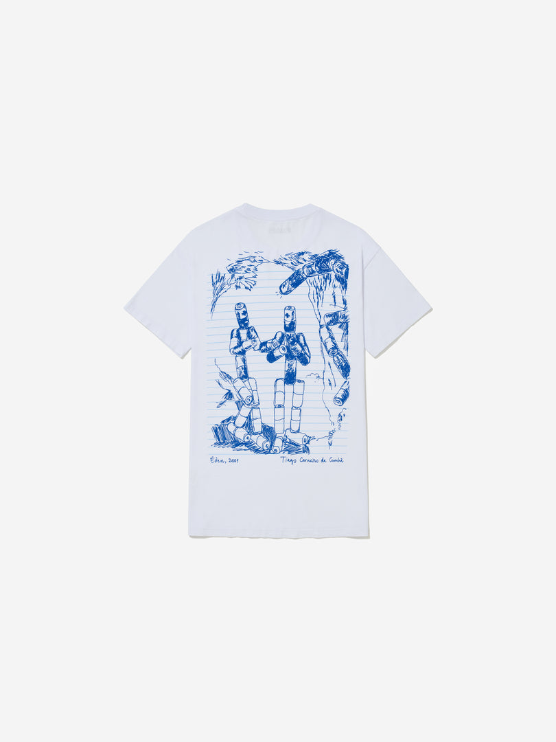 Vista traseira, com fundo cinza, da camiseta de Tiago Carneiro da Cunha.
